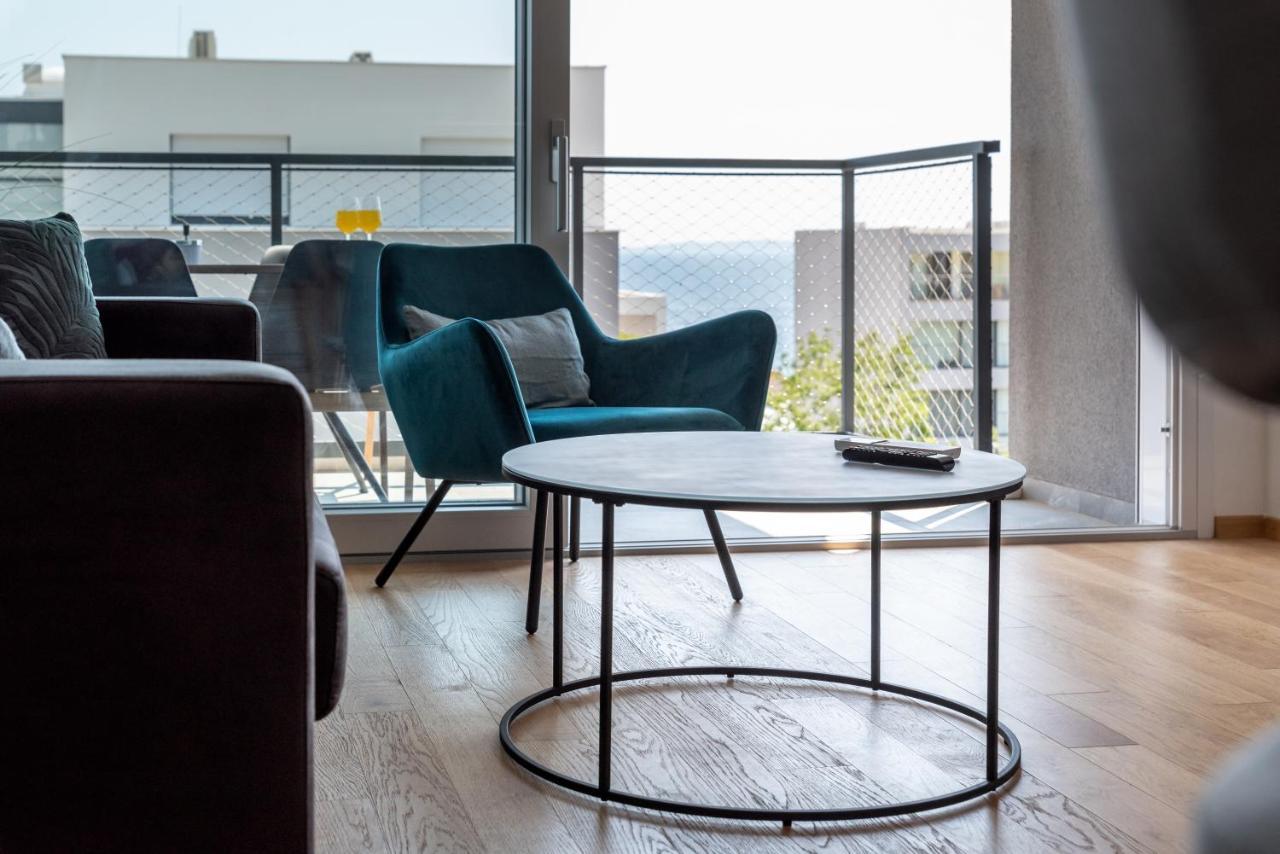 Dalmatia Apartment Znjan Split Bagian luar foto